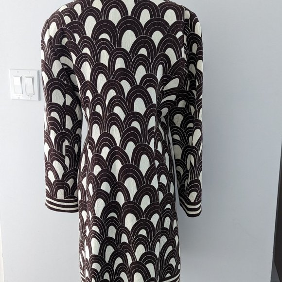 2000s-era dress coat, graphic print with bright lining - Picture 3 of 13